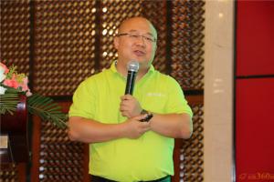 大田农社总裁吴克铭分享了他对农机行业发展形势及应对策略的一些思考。