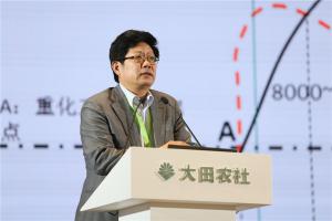 中国农业科学院副院长梅旭荣从建设农业科技创新性国家的角度，分析了中国数字农业存在的问题和发展方向。