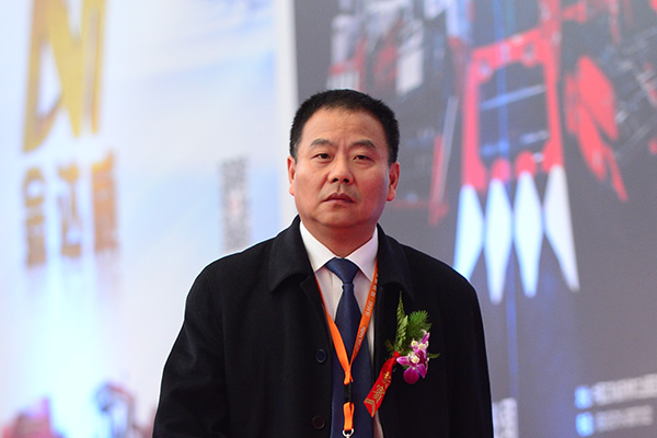 峥嵘十年 逆势增长