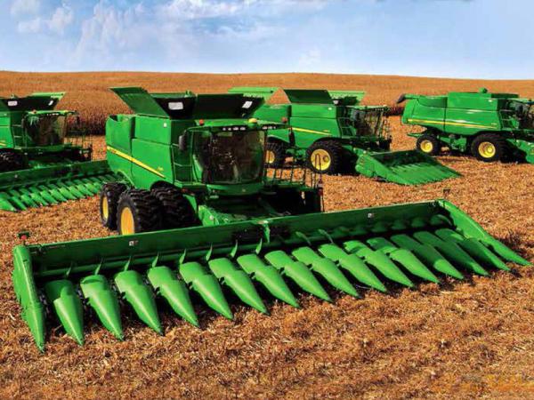 约翰迪尔s680全喂入联合收割机