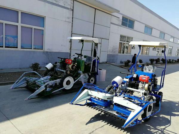 圣地亚4k-150四轮乘坐式割捆机